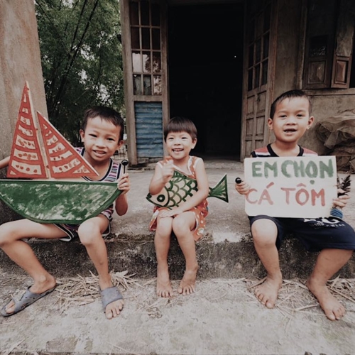 Campagne sur les réseaux sociaux vietnamiens contre la pollution causée par l'aciérie Formosa Ha Tinh, Vietnam.